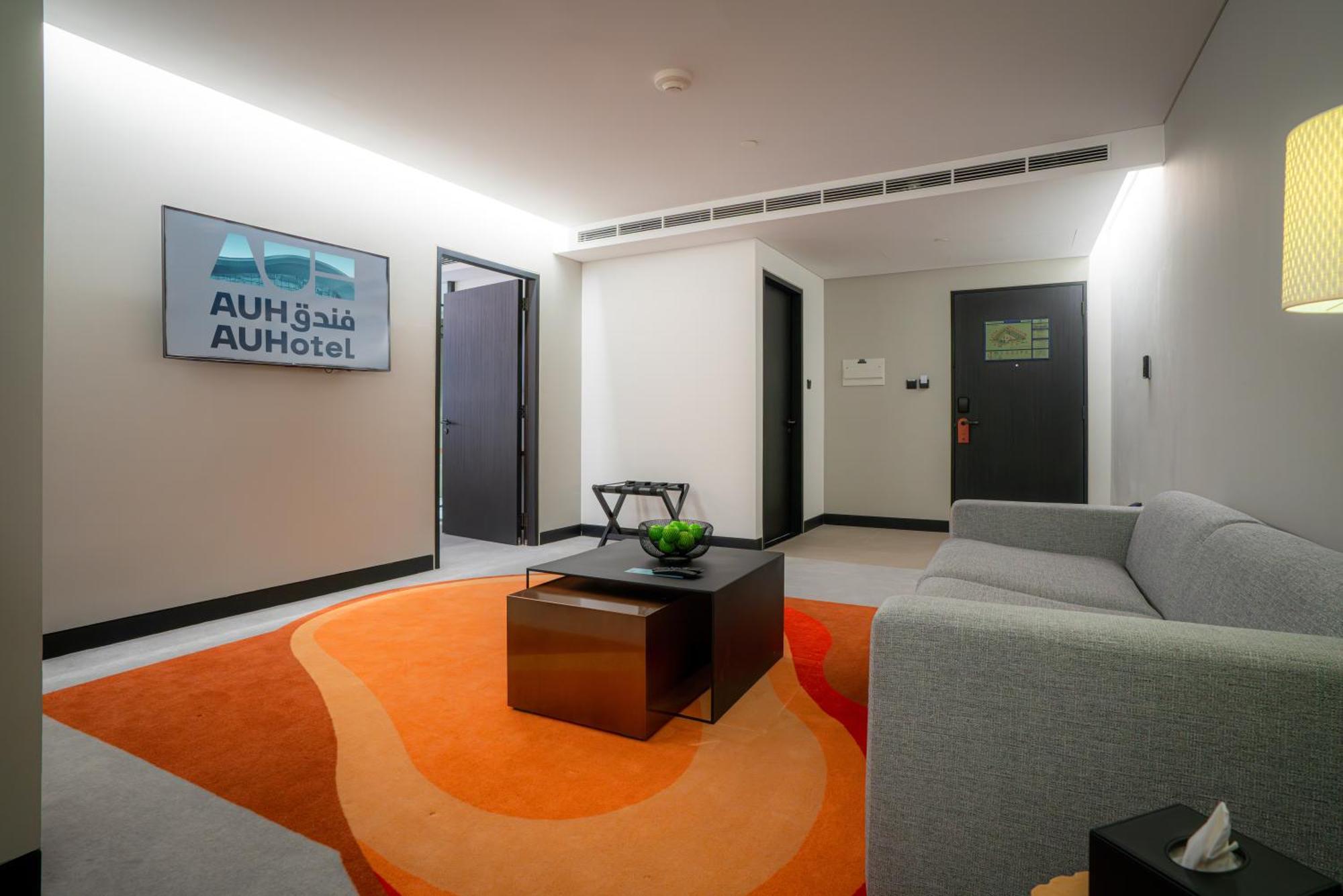 Auhotel -Zayed International Airport-Located In Transit Area -Onwards Boarding Pass Required アブダビ エクステリア 写真