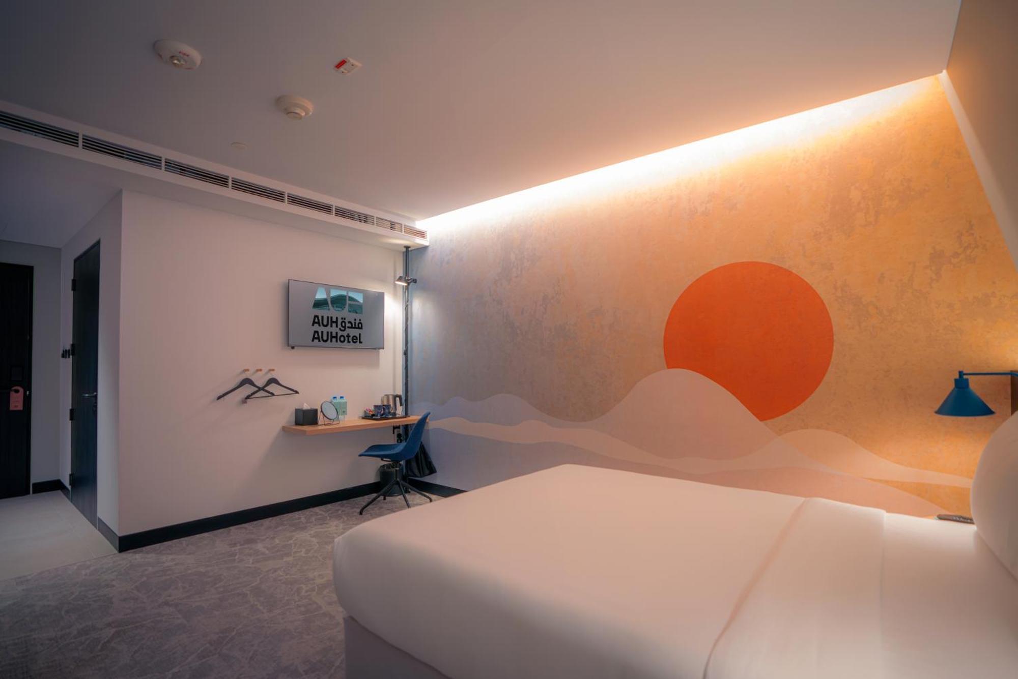 Auhotel -Zayed International Airport-Located In Transit Area -Onwards Boarding Pass Required アブダビ エクステリア 写真